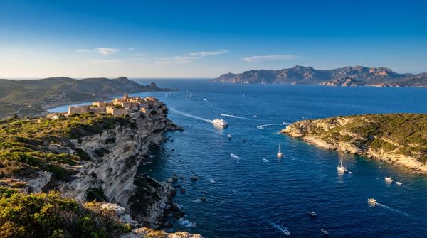 Distance entre la Corse et la Sardaigne : exploration des kilomètres